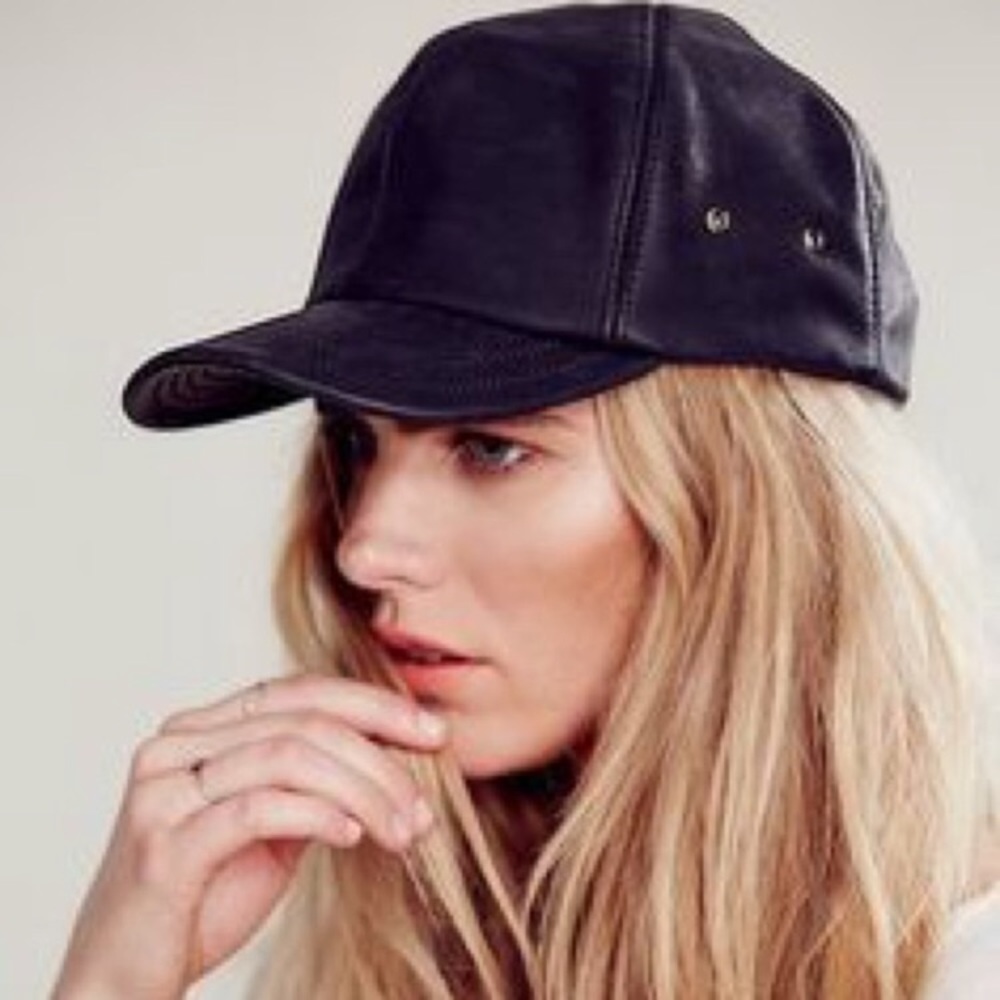 🌞🌛✨A very cool Henschel Leather Baseball Hat